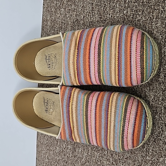 Dansko Vegan Womens 39 Rainbow Striped Woven Jute Mule Clogs Size 10.5 (41l - Picture 2 of 7